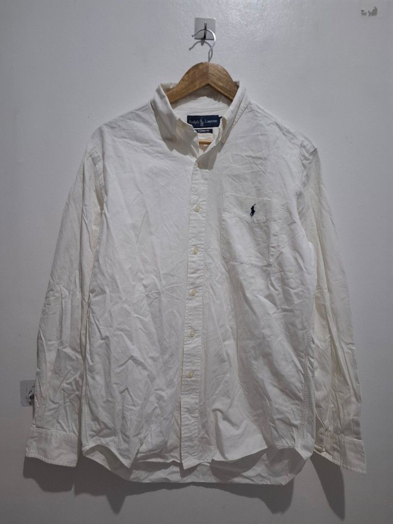 Polo RL oxford shirt med (Category: Tshirts & Polo Shirts ) located in Tarlac. Submitted by christopher.24 (Listing ID 1468316564, Image 1). Description: excellent condition legit.