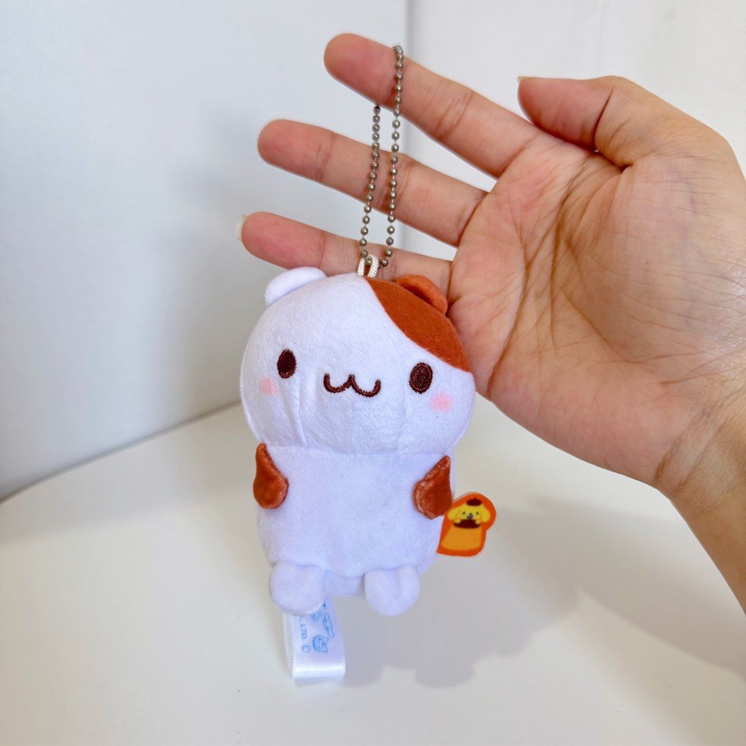 Pompompurin’s friend “MUFFIN” Sanrio Charm (Category: Plushies & Soft Toys) located in Manila. Submitted by ashyyel_ (Listing ID 1468479836, Image 1). Description: .