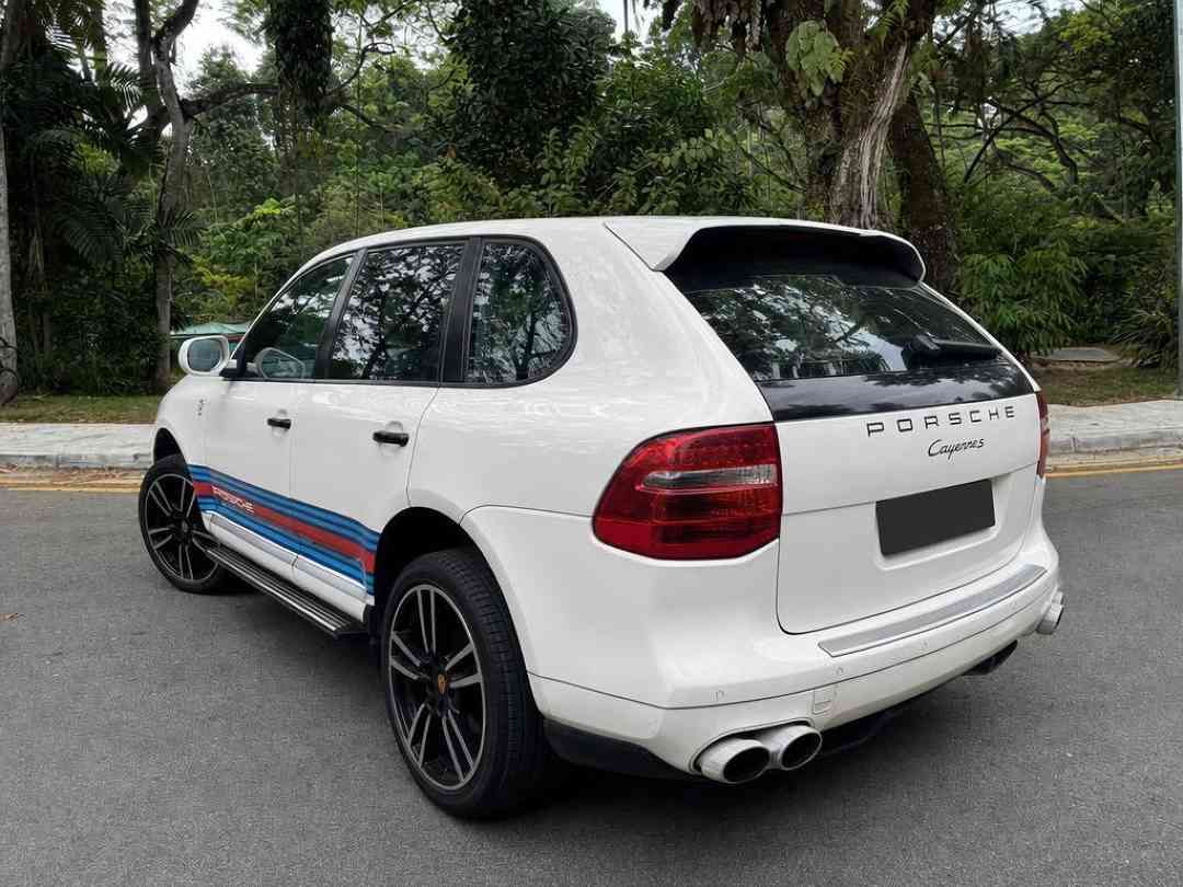 Porsche Cayenne 3.6 (A) (Category: Used Cars) located in Singapore. Submitted by carousell_certified_partners (Listing ID 1462862319, Image 3). Description: Beautiful White on Black Porsche Cayenne! Very Good condition! 100% full loan available! 100% phv loan available! Cheapest and lowest depreciation in the market! 1 of only 6 dealers in singapore to be awarded roll of honor by SGCM! Buy with confidence! In-house loan or bank loan available! Fa