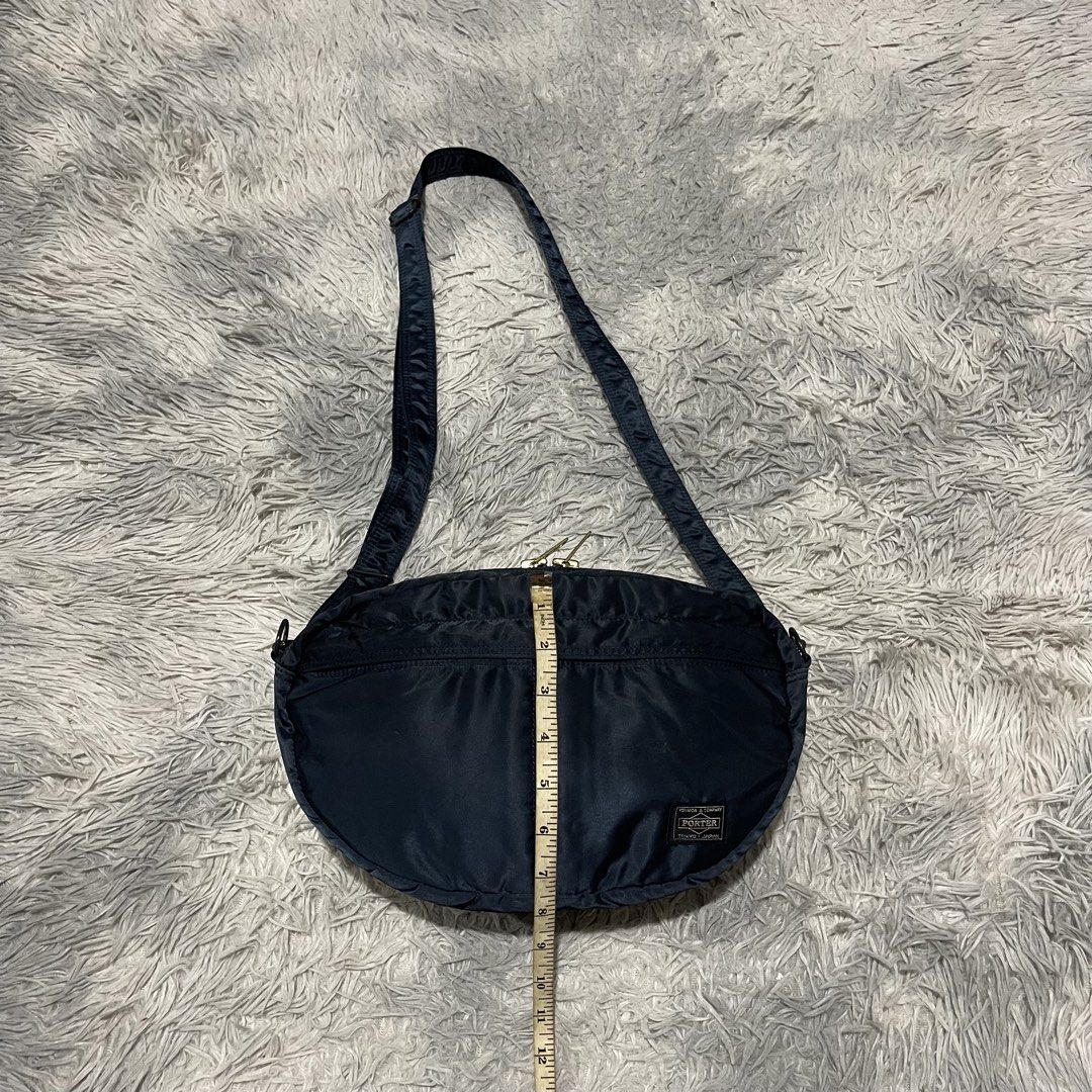 PORTER Tanker Navy Halfmoon (Category: Sling Bags) located in Bauang. Submitted by thriftypockets92 (Listing ID 1468485265, Image 3). Description: .
