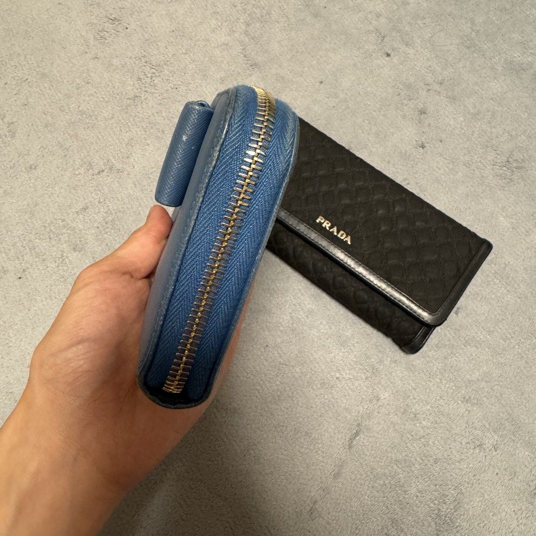 Prada long wallet bundle sale (Category: Wallets & Card holders) located in Quezon City. Submitted by hintstreet (Listing ID 1468406035, Image 3). Description: Prada long wallet bundle sale na.