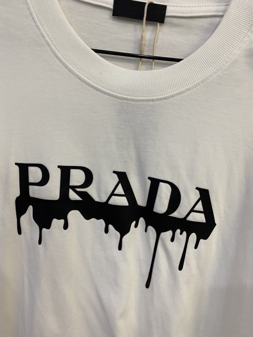 PRADA SWEATER (Category: Luxury Apparel) located in Baguio. Submitted by lairdegawd_06 (Listing ID 1468461405, Image 2). Description: Dimes-24x30 Excellent condition 10/10 color rate No flaw Complete tags Check photos for more details.