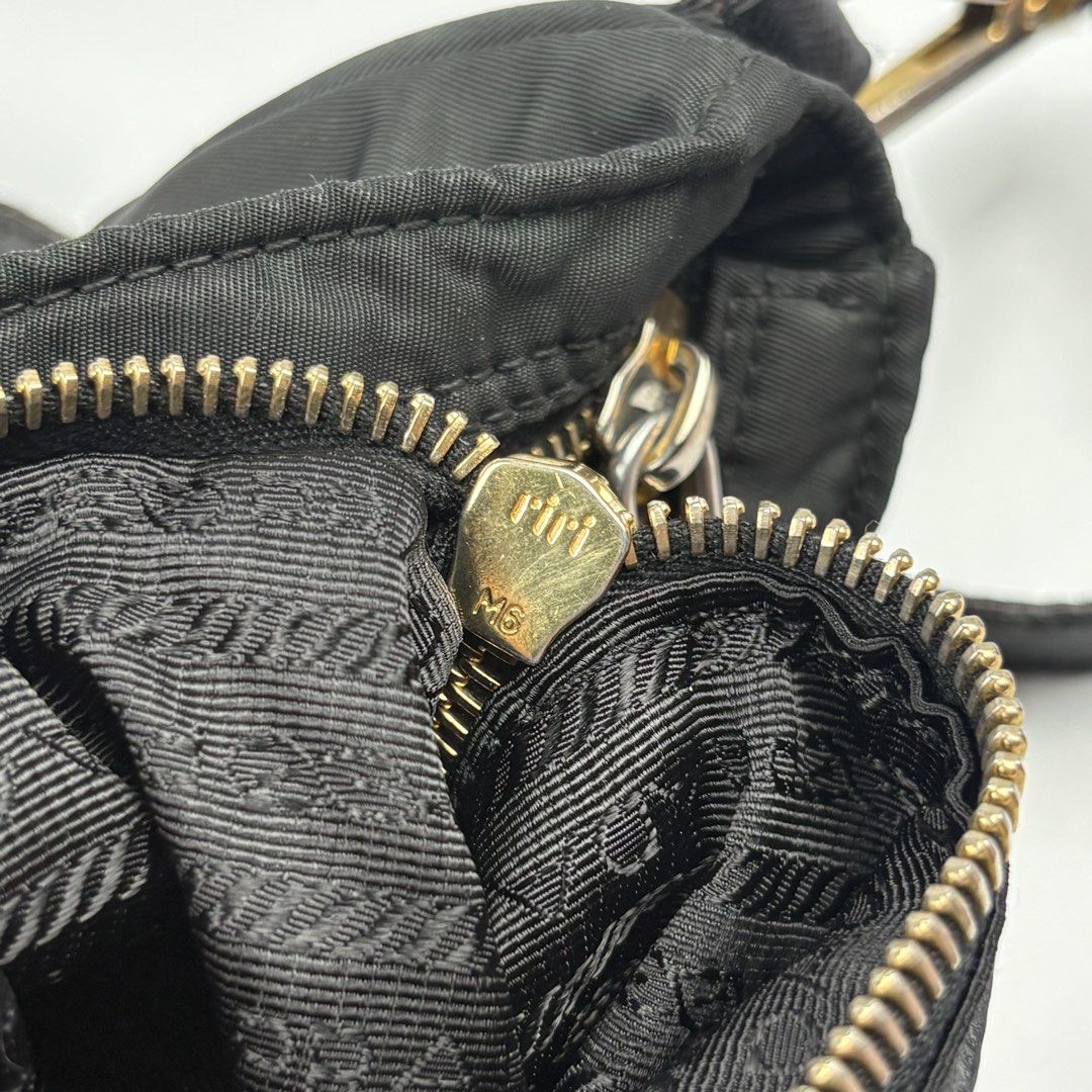 Prada Tessutto Crossbody Bag (Category: Luxury Bags & Wallets) located in Bacolod City. Submitted by cast.archives (Listing ID 1468470030, Image 3). Description: Prada Tessutto Crossbody Bag Size: Medium Condition: Good Flaw: Sign of used.