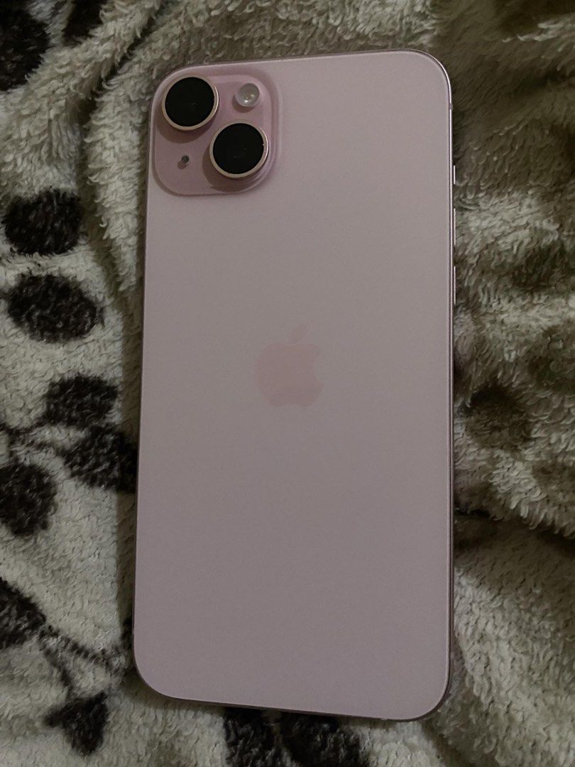 Pre loved iphone15plus (Category: iPhone 15 Series) located in Nabua. Submitted by heyavivi (Listing ID 1468460783, Image 1). Description: Preloved iphone 15 plus, no dents, no scratches, little paint chipping on back cam Phone only, no box and no charger included Open to negotiation! Rfs: upgrading my phone.