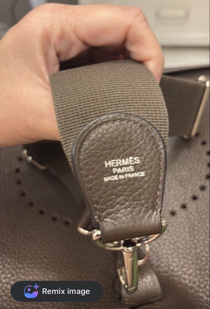 Preloved authentic Hermes evelyne 3body bag (Category: Luxury Bags & Wallets) located in Caloocan City. Submitted by prelovedbybets (Listing ID 1468413331, Image 2). Description: Complete box. Dustbag. And certificate of authenticity.