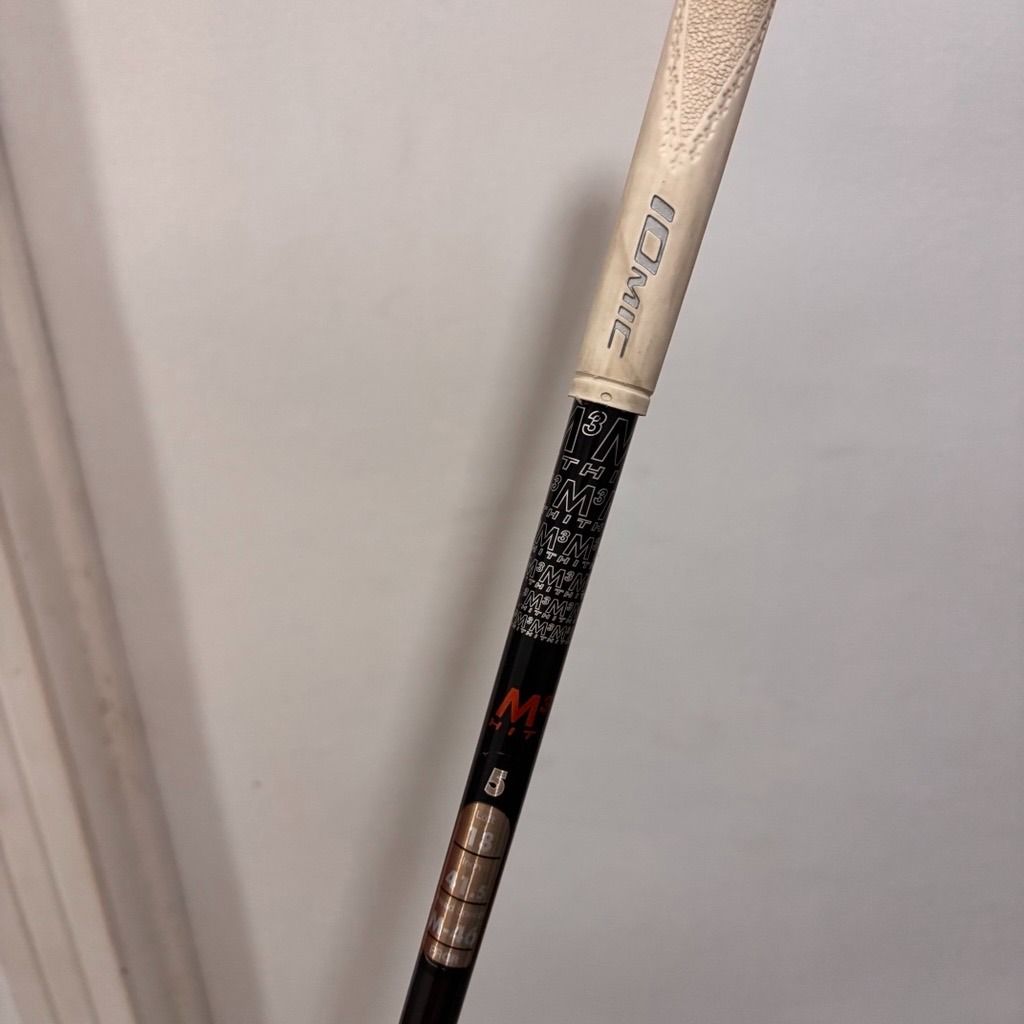 PRGR M3 HIT 5 Wood Golf Club Driver (Category: Golf) located in Makati City. Submitted by digitechoffice_ar (Listing ID 1468306776, Image 3). Description: Condition: Used Brand: PRGR Handedness: Right-Handed Model: M3 HIT Loft: 18 Golf Club Type: Fairway Wood Item Lenght: 41.5 in Head Speed: M-46 CLub number: 5W - Model: PRGR M3 HIT 5 Wood - Shaft: Standard - Grip: Clean and tacky Iomic grip - Inclusion: Original headcover included - Condition: N