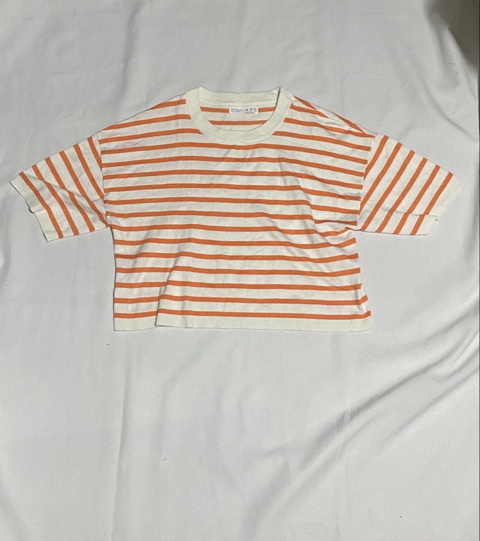 Primark Cropped Stripes Shirt (Category: Tshirts & Polo Shirts ) located in Makati City. Submitted by weirdshopping (Listing ID 1468296400, Image 1). Description: Selling pre-loved clothes! DETAILS: ~ All items are in good condition. - BRANDED - All clothes are sanitized before delivery. ~ Mode of Payment: Cash & Gcash - Available for delivery c/o by costumer: Lalamove, Grab, Angkas ~ Location: Guadalupe Viejo, Makati ~ FOR meet up, pick up, & de