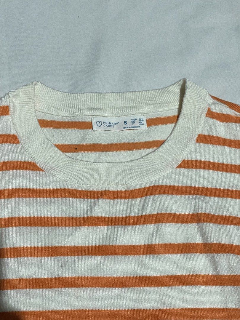 Primark Cropped Stripes Shirt (Category: Tshirts & Polo Shirts ) located in Makati City. Submitted by weirdshopping (Listing ID 1468296400, Image 2). Description: Selling pre-loved clothes! DETAILS: ~ All items are in good condition. - BRANDED - All clothes are sanitized before delivery. ~ Mode of Payment: Cash & Gcash - Available for delivery c/o by costumer: Lalamove, Grab, Angkas ~ Location: Guadalupe Viejo, Makati ~ FOR meet up, pick up, & de