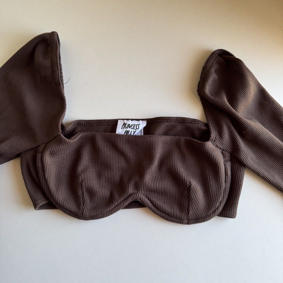 Princess Polly Brown Bustier Too (Category: Longsleeves) located in Santa Rosa. Submitted by ceyllective (Listing ID 1468371320, Image 1). Description: .