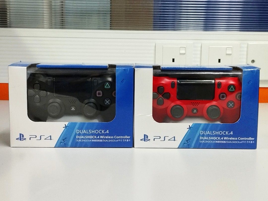 PS4 Compatible Wireless Controller – [NEW] (Category: Controllers) located in Kuala Lumpur. Submitted by kamalanuar (Listing ID 1468291839, Image 1). Description: PS4 Compatible Controller [BRAND NEW] Brand new controller suitable for PS4. Colour : Jet Black & Magma Red RM 70 Package Includes : - 1 X DS4 Controller 1 X USB Cable 📍Self Pick Up At TTDI, Bandar Sri Damansara. Lalamove/GrabExpress Available. 0️⃣1️⃣8️⃣4️⃣0️⃣0️⃣5️⃣8️⃣9️⃣8️⃣ #Trustedse