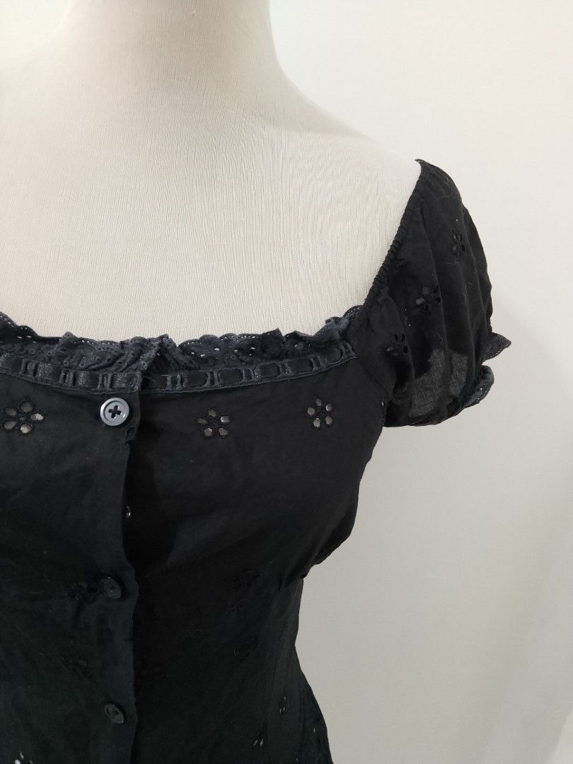 Puff sleeves babydoll top (Category: Others Tops) located in Cotabato. Submitted by winonasallure (Listing ID 1468304311, Image 2). Description: size: small (L on tag) .