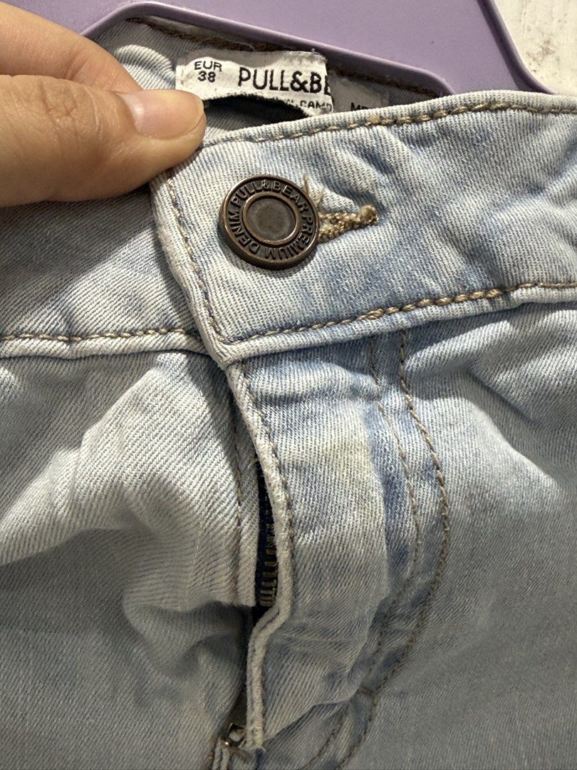 Pull&Bear Light Wash Denim Jeans (Category: Jeans) located in Manila. Submitted by prelov3dbysteph (Listing ID 1468429803, Image 2). Description: - Brand: Pull&Bear - Size: EUR 38 / MEX 28 - Wash: Light wash - Closure: Classic button fly with branded hardware - Pockets: Standard five-pocket construction - Details: Contrast stitching throughout - Fit: Comfortable for everyday wear.