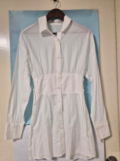 (Category: ) located in . Submitted by prelovedbyc.hannah (Listing ID 1468358224, Image 1). Description: .