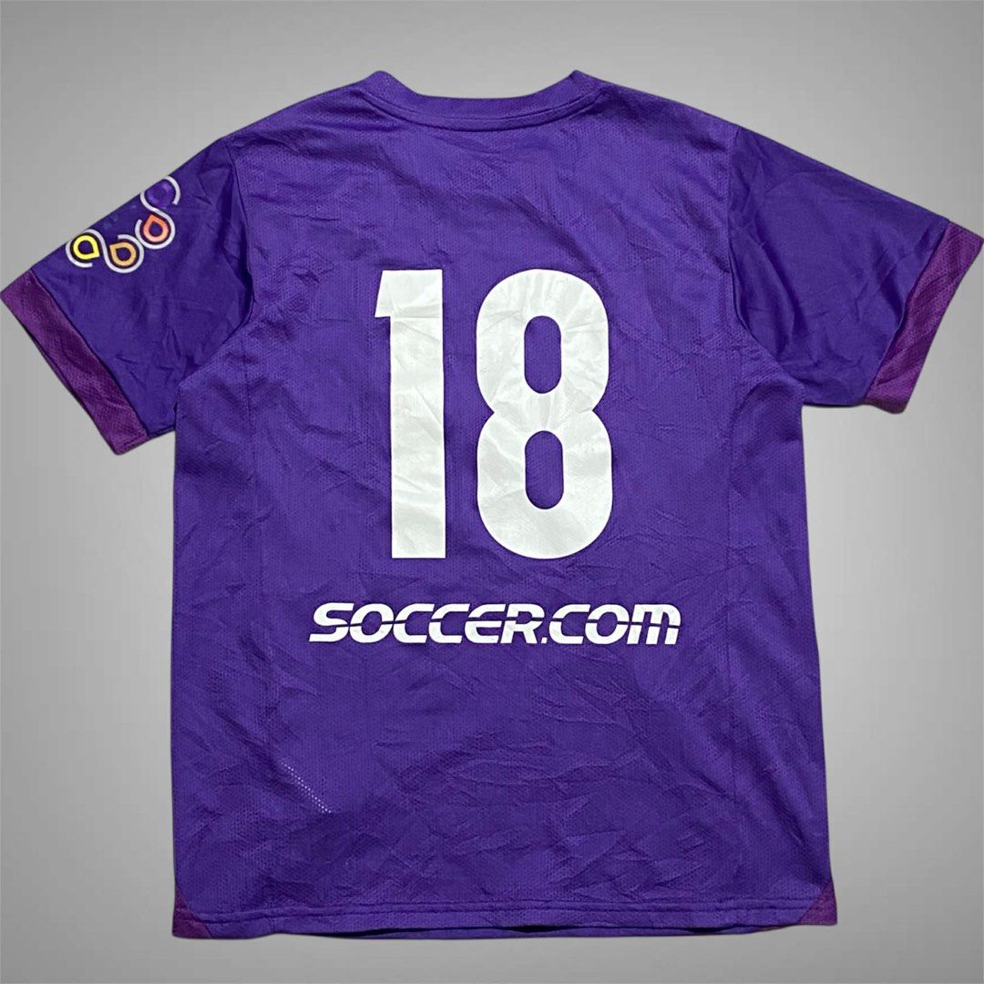 Puma Football Jersey (Category: Activewear) located in Mabalacat. Submitted by stellargarments (Listing ID 1468334041, Image 2). Description: PWEDE FOR RUNNING WALKING ETC.. Length : 22 Width : 17 Condition : 9.5/10 BUONG BUO LAHAT NG LOGOS WALANG RUNS SUPER NICE & KINIS! VERY COMFY & SMOOTH ON SKIN NEED WASH NO MAJOR STAIN FRESH FROM BALE.