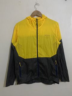 (Category: ) located in . Submitted by zeusthriftfinds (Listing ID 1468458085, Image 1). Description: .
