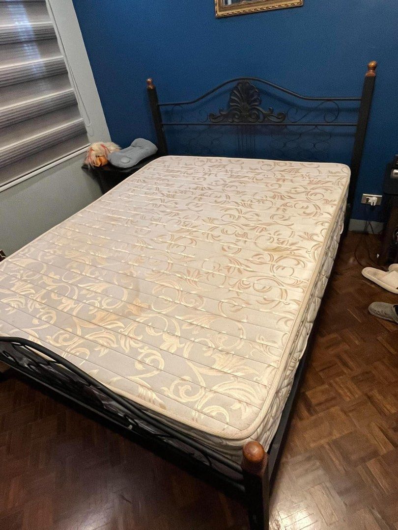 Queen Size Bed Frame - Metal (Category: Bed Frames & Mattresses) located in Makati City. Submitted by metriccoldwar26 (Listing ID 1468353263, Image 2). Description: For Sale: Bed Frame - Queen Size Made of Metal and Wood Accent (Solid) Loc: Paranaque/Pasay Price: 6,500.