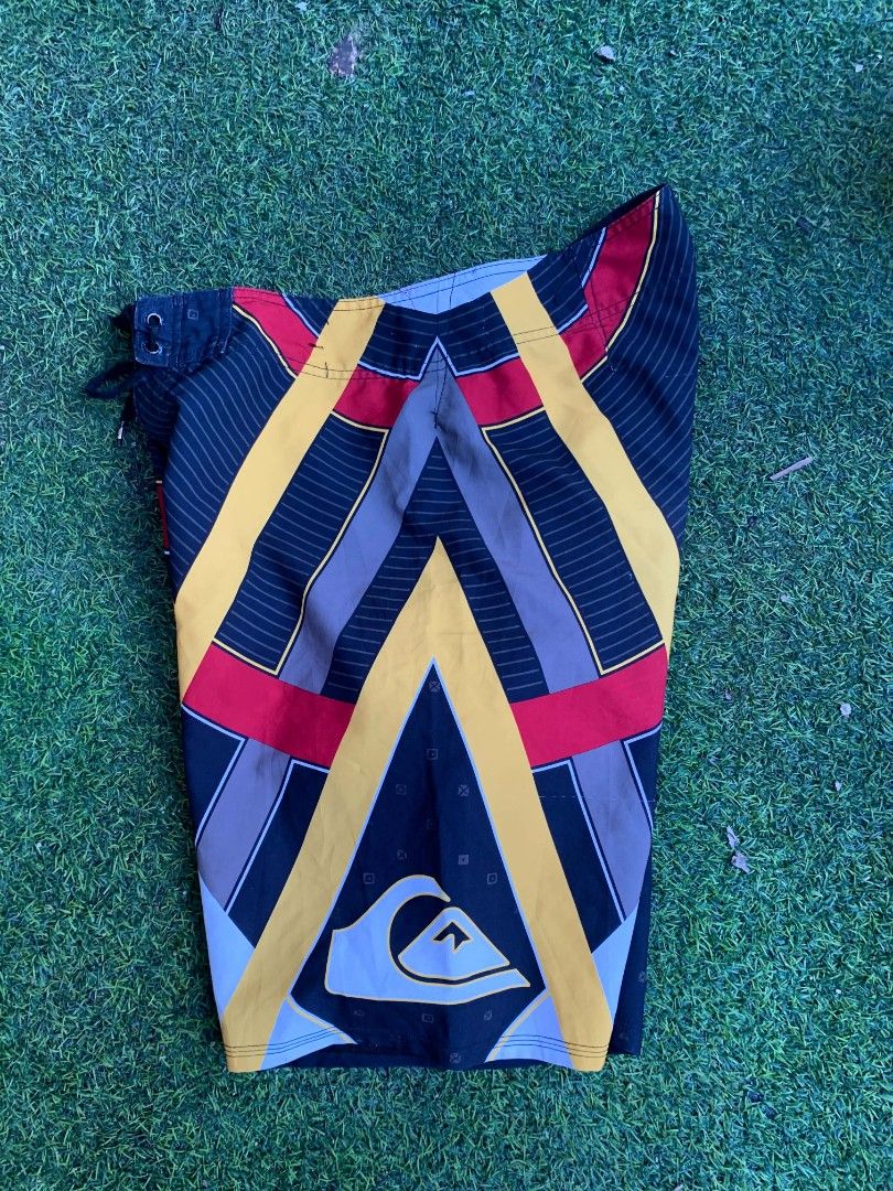 Quicksilver Boardshort (Category: Shorts) located in Carmen. Submitted by fukqueazz (Listing ID 1468462005, Image 3). Description: Quicksilver W 32/ L 22/ LO 11.5 Good Condition Authentic Sign Of Usage Cut Tag 📍Cebu JnT Express Mop:Gcash.