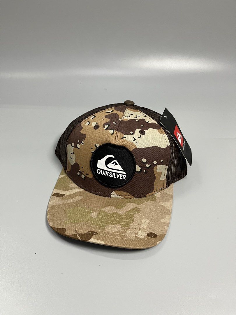 QUICKSILVER TRUCKER CAP (Category: Caps & Hats) located in Taguig. Submitted by oneday_pickenget (Listing ID 1468385290, Image 1). Description: .