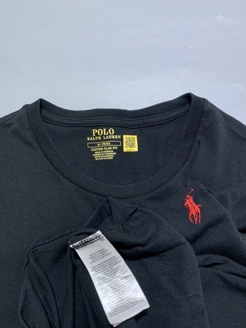 Ralph Lauren Black Plain Tee (Category: Activewear) located in Mabalacat. Submitted by thrift_trap (Listing ID 1468408503, Image 2). Description: Dimes: W18.5 x L27 (Size: M on tag) Condition: Excellent Issue (s): None Color rate: 9.5/10 Complete tags🏷️ Color may vary due lighting‼️.