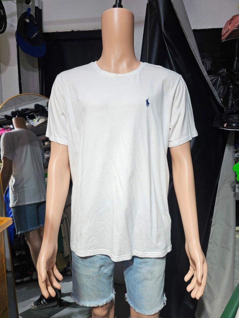 Ralph Lauren cotton shirt (Category: Tshirts & Polo Shirts ) located in Baguio. Submitted by kayeonlineshop (Listing ID 1468338499, Image 1). Description: measurements included in the photos.