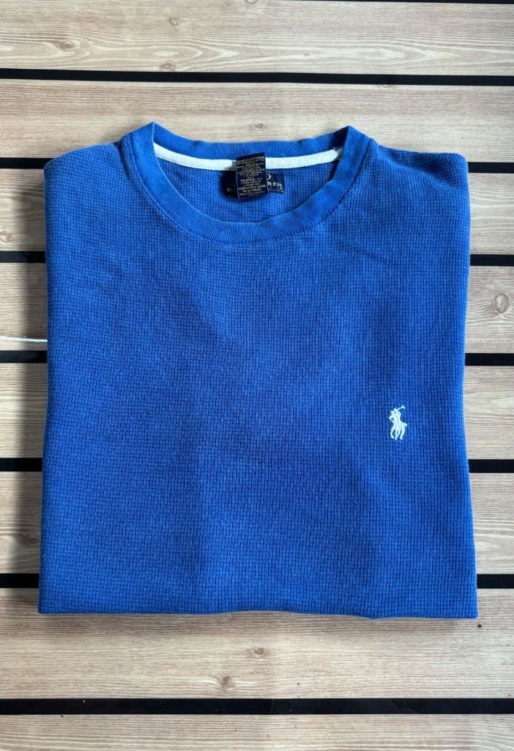 Ralph Lauren Crew neck (Category: Tshirts & Polo Shirts ) located in Santo Tomas. Submitted by rency_thrift (Listing ID 1468439418, Image 1). Description: Polu R@lph L@uren Waffle-Knit Crew-Neck T-Shirt✨️ Excellent Condition✅️ Authentic 💯✅️ Dimes: Width: 19.5 / Length: 22.5 / Size: Small📌 Loc. Sto.Tomas Davao del Norte📍.