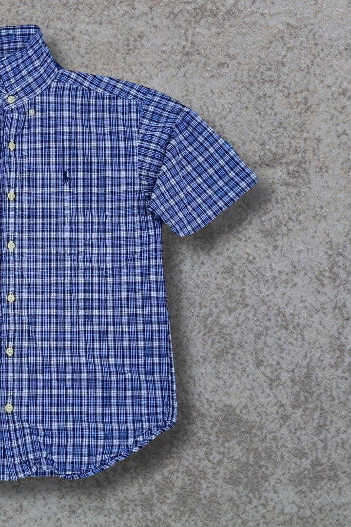 Ralph Lauren Plaid Button Up (Category: Tshirts & Polo Shirts ) located in Manila. Submitted by gmixgarments (Listing ID 1468495201, Image 3). Description: ‎DETAILS ‼️‼️ ‎ ‎Ralph Lauren Plaid Button Up ‎ ‎W:19 ‎L:26 ‎ ‎Color rate:10/10 ‎Condition:8/10 ‎Issue:None ‎ ‎Price:550 ‎ ‎ ‎🔹Metro Manila ‎🔹Manage your expectations ‎🔹All items are thrifted ‎🔹Color may vary due to lighting ‎🔹Payment first ‎🔹Cod available(Manila area) ‎🔹Shipping throug