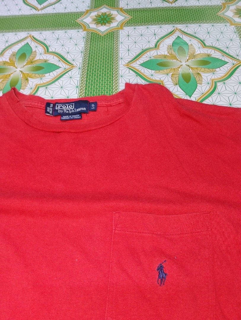 Ralph Lauren Pocket Tee (Category: Tshirts & Polo Shirts ) located in Manila. Submitted by envy25 (Listing ID 1468296186, Image 2). Description: Ralph Lauren Pocket Tee Size S 21x28 Pinhole issue.