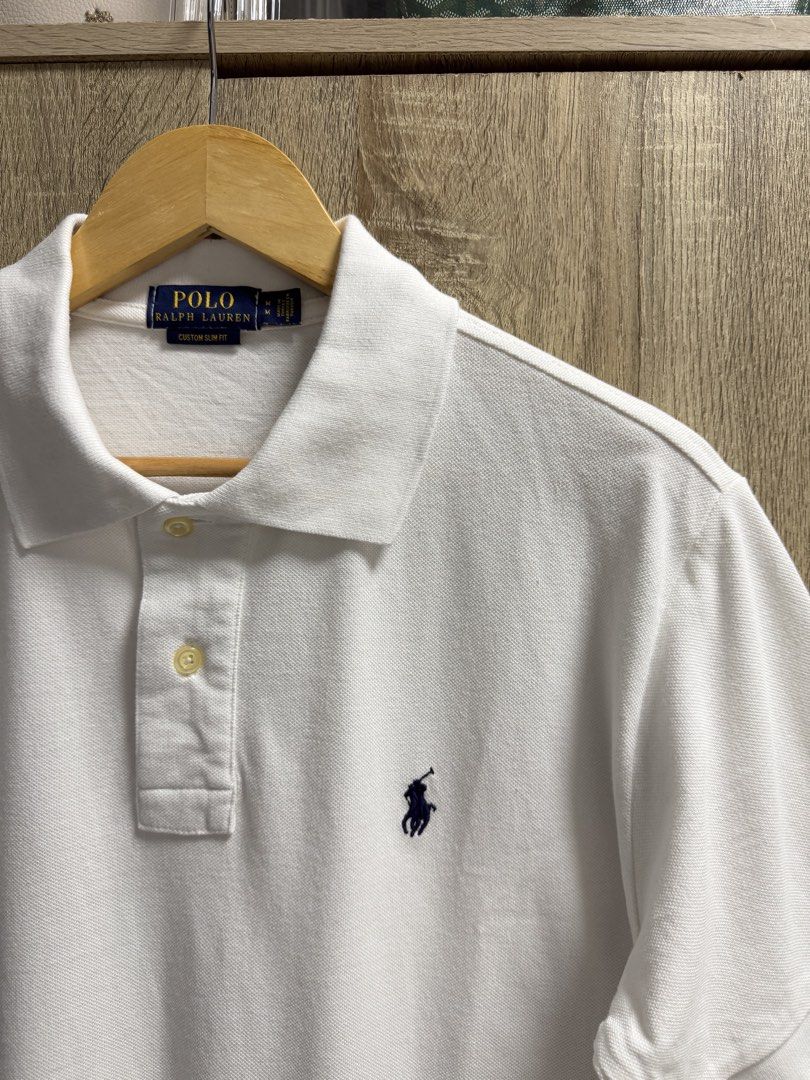 Ralph Lauren Polo Shirt (Category: Tshirts & Polo Shirts ) located in Imus. Submitted by rckrmns (Listing ID 1468356422, Image 3). Description: Ralph Lauren Polo Shirt Size M W- 20 L- 28/29 Good as New .