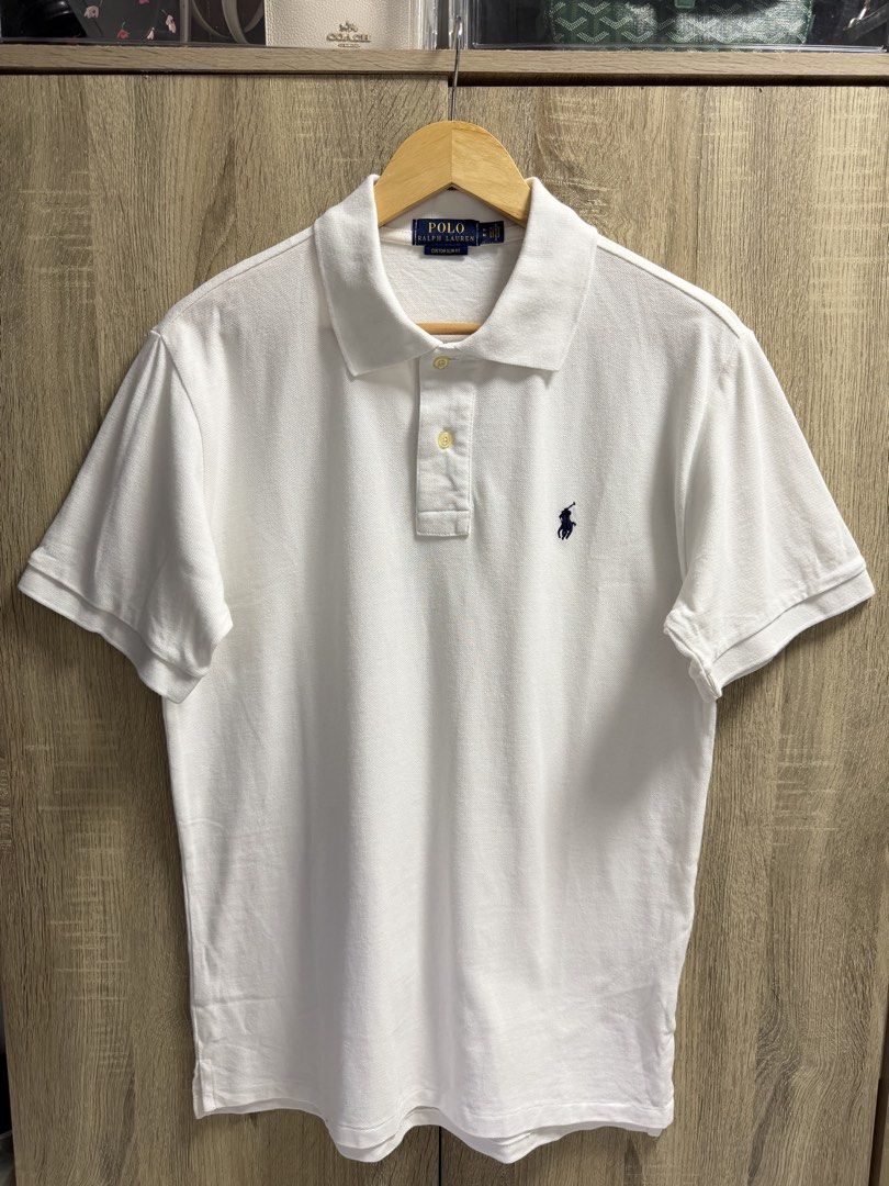 Ralph Lauren Polo Shirt (Category: Tshirts & Polo Shirts ) located in Imus. Submitted by rckrmns (Listing ID 1468356422, Image 2). Description: Ralph Lauren Polo Shirt Size M W- 20 L- 28/29 Good as New .