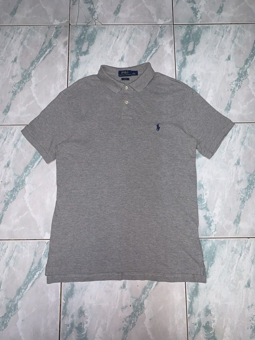 Ralph Lauren polo shirt (Category: Tshirts & Polo Shirts ) located in Pasig City. Submitted by thriftnflip1600 (Listing ID 1468463704, Image 1). Description: L on tag Width: 19.5” Length: 27.5 - 28.5” Color rate: 9+/10 Condition: 9+/10 No issue/s.