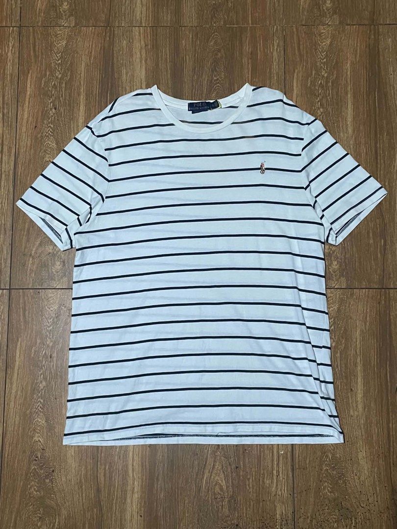 Ralph Lauren Tshirt (Category: Tshirts & Polo Shirts ) located in Davao. Submitted by regaladogo84 (Listing ID 1468392960, Image 1). Description: 22.28 Issue:Super Minimal Bleachstain Excellent condition Color rate: 9.5/10 Authentic/Legit with scannable Qrcode .
