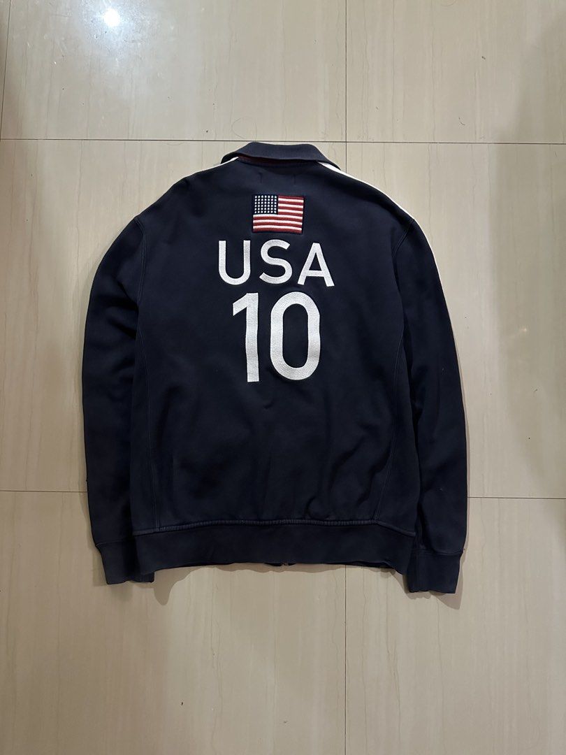 Ralph Lauren USA (Category: Coats, Jackets and Outerwear) located in Alitagtag. Submitted by bhthrift_30 (Listing ID 1468413968, Image 2). Description: Ralph Lauren Medium on tag 4k freeship Dm📩.