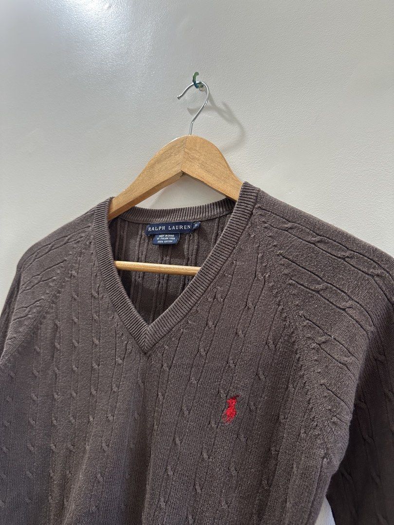 Ralph Lauren V-neck Cable Knit Sweater (Category: Coats, Jackets and Outerwear) located in Baguio. Submitted by .daryl (Listing ID 1468348371, Image 2). Description: 17 width 21 length .