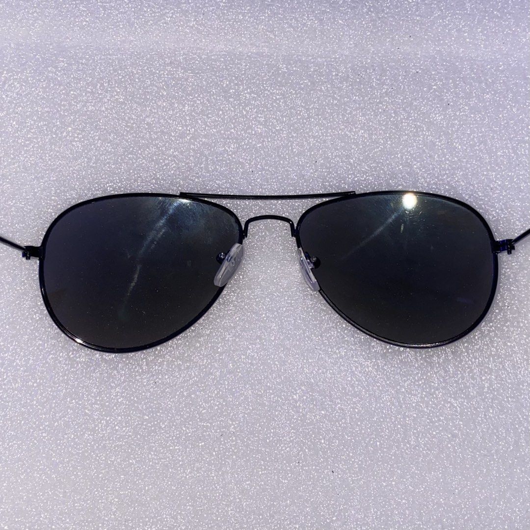 Sunglasses (Category: Sunglasses & Eyewear) located in Bulacan. Submitted by jexmd (Listing ID 1468297209, Image 3). Description: .