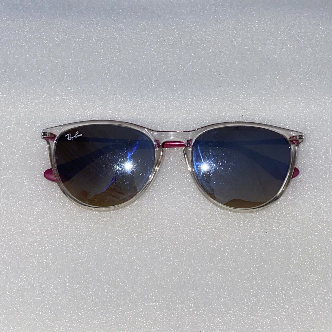 Ray Ban Sunglasses (Category: Sunglasses & Eyewear) located in Bulacan. Submitted by jexmd (Listing ID 1468297935, Image 1). Description: .