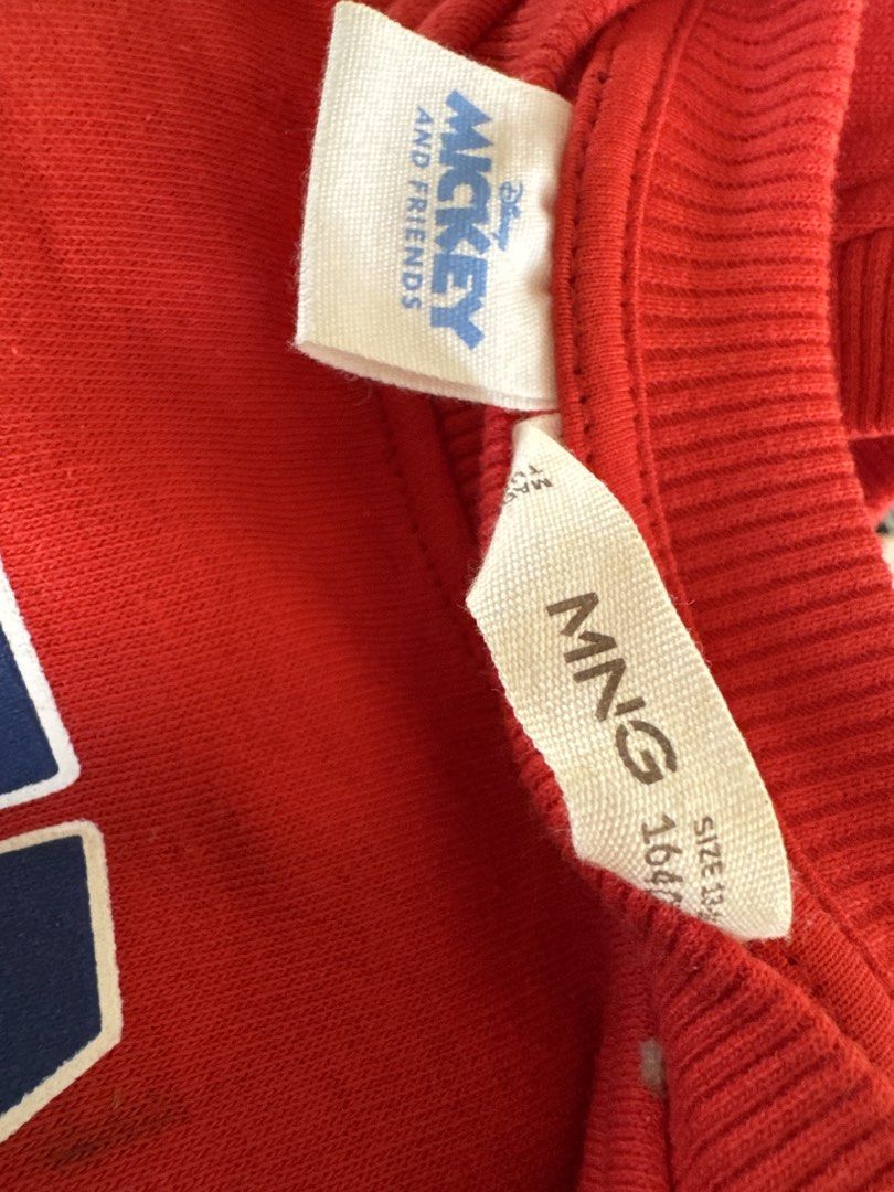 Red Minnie Mouse Sweatshirt (Category: Coats, Jackets and Outerwear) located in Muntinlupa City. Submitted by tinry (Listing ID 1468289666, Image 2). Description: Kids size 164.
