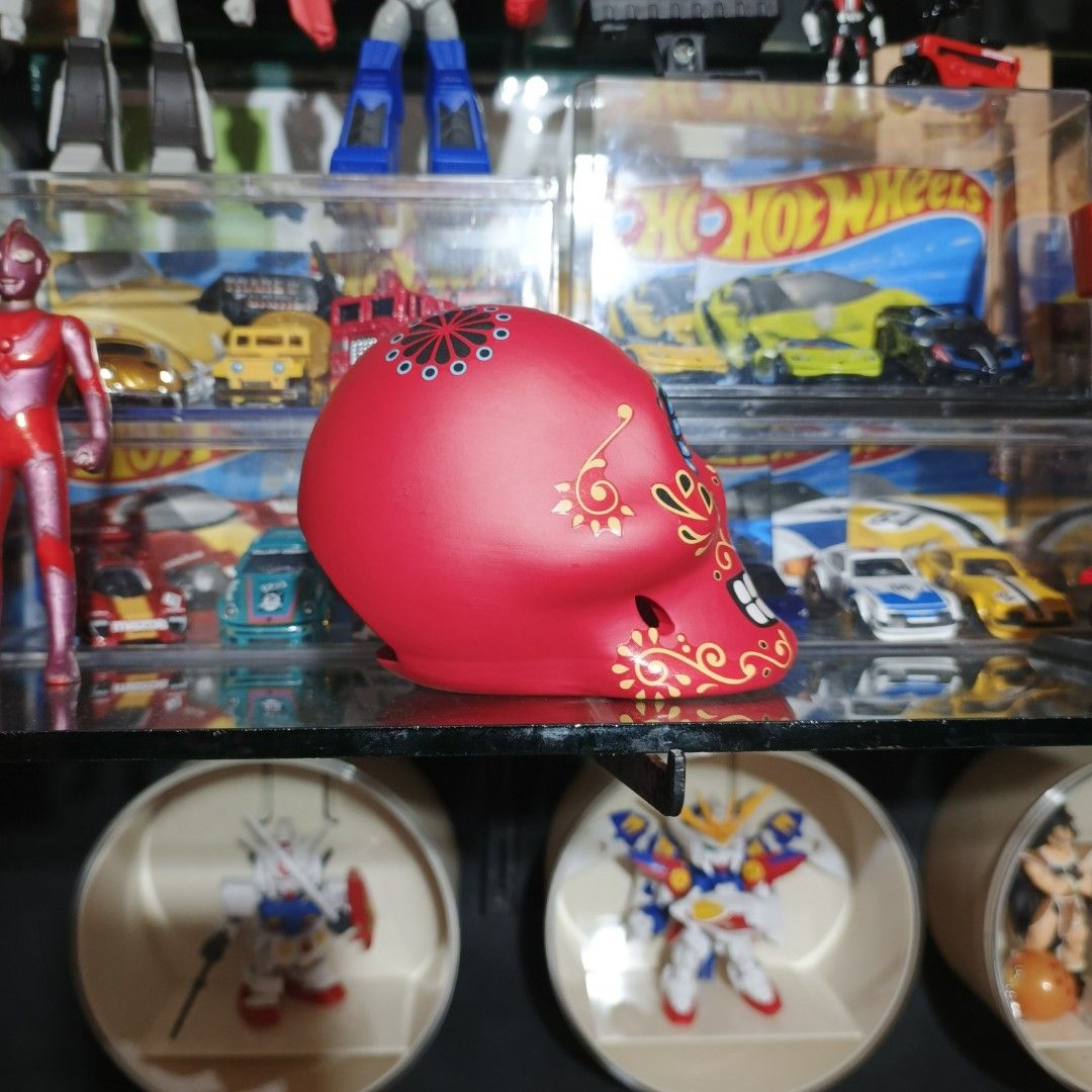 Red skull decorative art figurine, (Category: Action & Battle Toys) located in Batangas. Submitted by D.CAP (Listing ID 1468402351, Image 2). Description: For Sale:⬇️ 🛒Red skull decorative art figurine, 🅿️ 299.00 + SF Yours ✅ 4 inches figs. 📦 As-is condition nabili ko siya sa japan surplus. *Check picture for details *No Box 📌 Batangas city Location 📦 Ship Nationwide (J&T D2D/LBC SFcop) 📩 DM for speed Transaction 🧾 NO cod❌ / Payment First✅