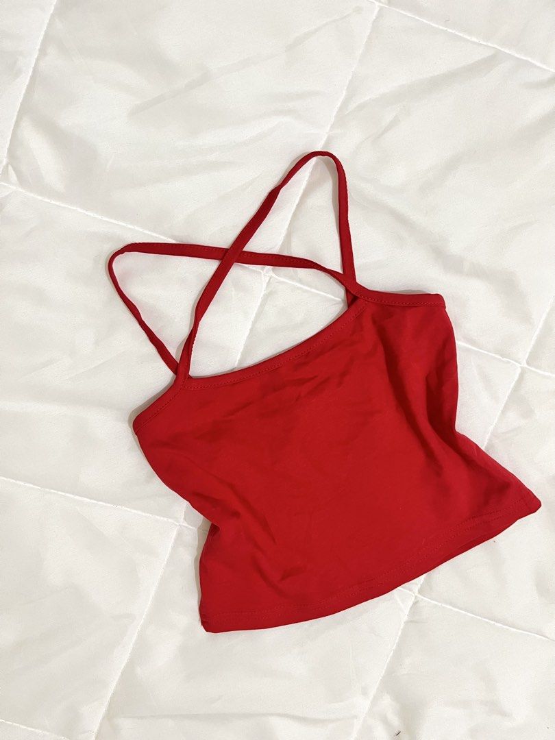 Red sleeveless Crop Top (Category: Sleeveless) located in Marikina City. Submitted by eloxade.ee (Listing ID 1468452303, Image 2). Description: 🪞xs-s 🏷️ mine 89 10/10! .