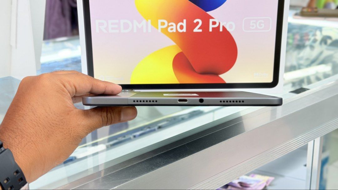 REDMI PAD 2 PRO 5G (Category: Android) located in Pasig City. Submitted by FarAndRayShop (Listing ID 1468411589, Image 3). Description: 🔥 FOR SALE: REDMI PAD 2 PRO 5G 🔥 📱 REDMI PAD 2 PRO 5G – GRAPHITE GRAY Looking for a powerful tablet for work, gaming, online classes, and entertainment? This is for you! 💯 ✨ SPECS & FEATURES ✅ Second Hand / Pre-Owned ✅ Color: Graphite Gray ✅ 256GB ROM ✅ 8GB RAM + 4GB Extended RAM ✅ Snapdragon 7s Gen 4 Mobile 