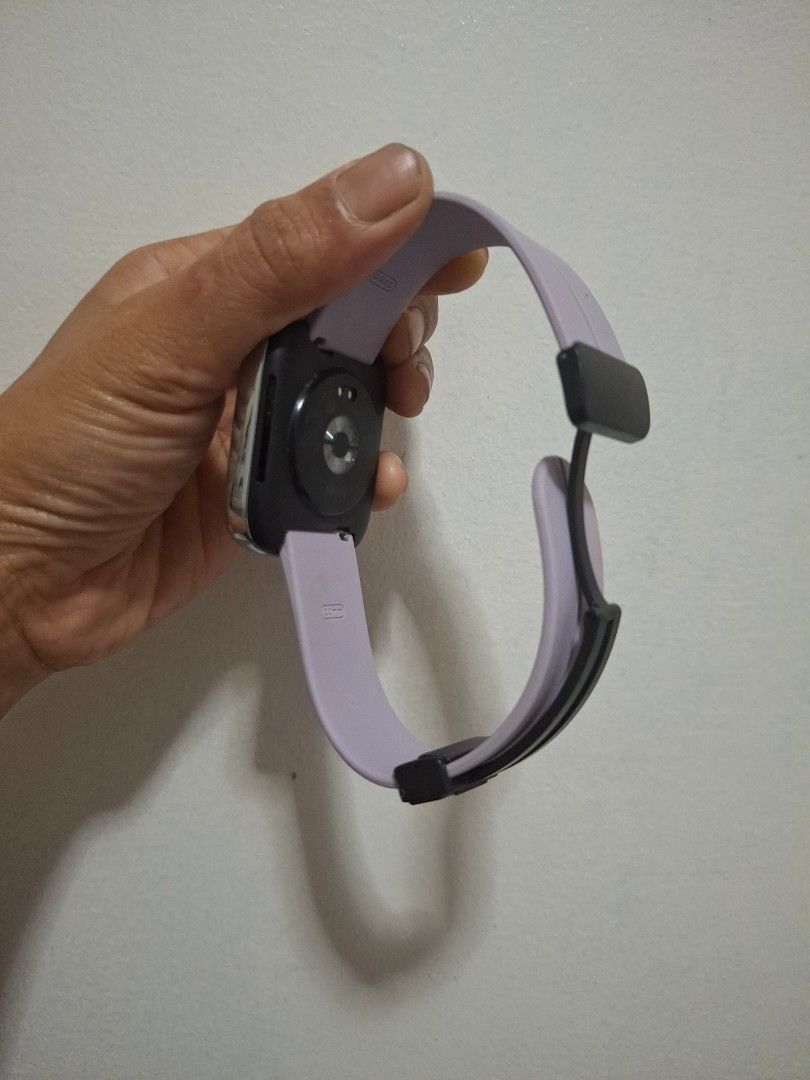 Redmi Watch 3 Active (Category: Wearables & Smart Watches) located in Pasig City. Submitted by sinosinat87 (Listing ID 1468322208, Image 3). Description: comes with a purple magnetic strap, but the original strap is included in the box. MOP: Gcash MOD: Grab, Lalamove.