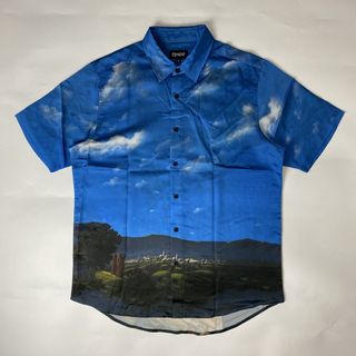 (Category: ) located in . Submitted by rewear.conceptual (Listing ID 1468480051, Image 1). Description: .