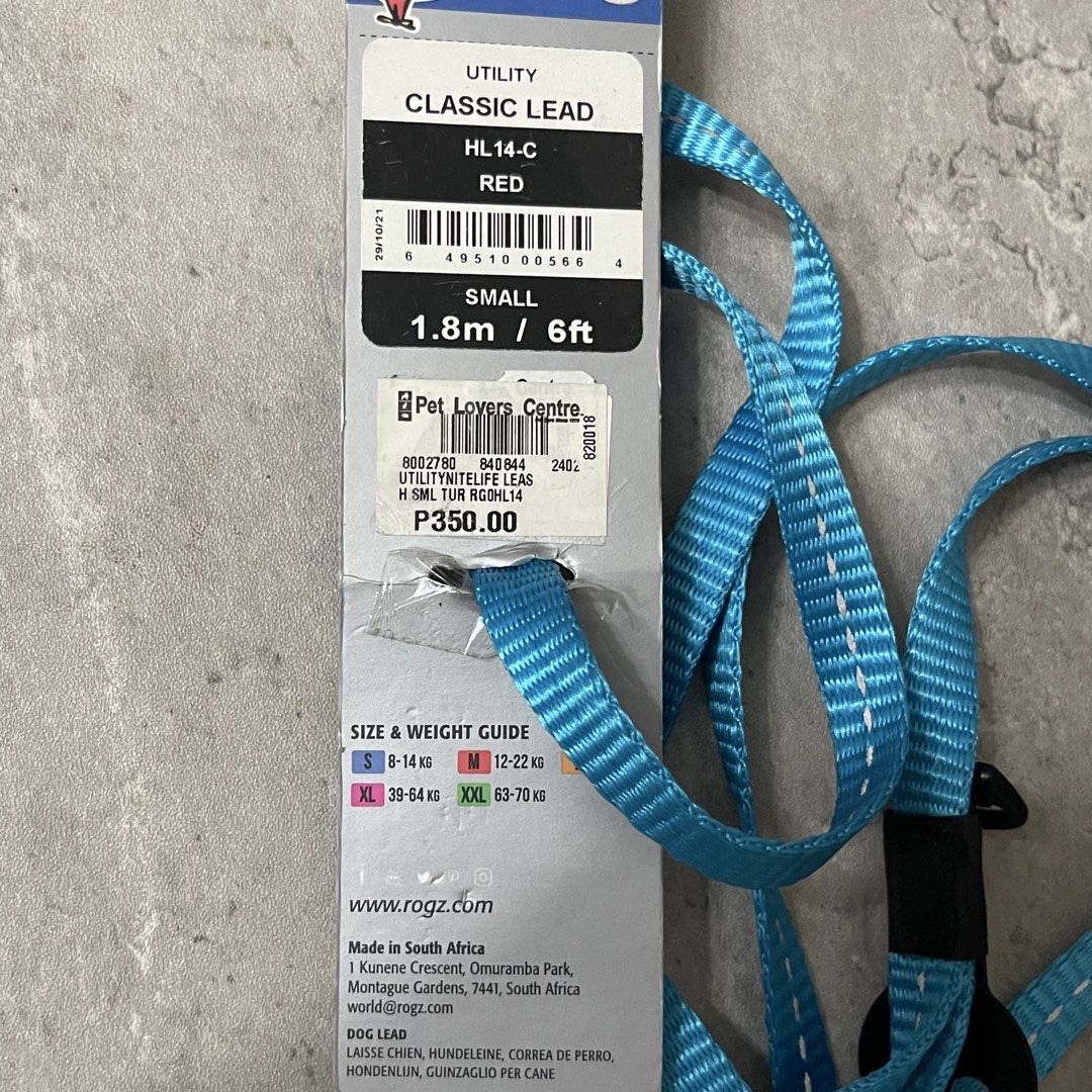 Rogz Utility Classic Dog / Cat Lead Small Turquoise (Category: Homes & Other Pet Accessories) located in General Trias. Submitted by abellu (Listing ID 1468385564, Image 3). Description: - Brand new with original store tag and packaging - Color: Vibrant turquoise blue - Size: Small (1.8 meters / 6 feet long) - Weight capacity: Ideal for dogs weighing 8 to 14 kg - Material: Highly durable nylon webbing - Hardware: Sturdy metal snap hook with an ex