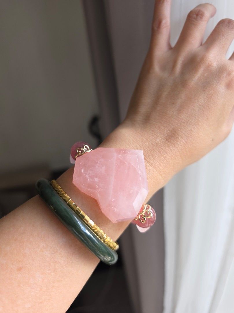 Rose quartz hearts with strawberry quartz (Category: Bracelets) located in Manila. Submitted by cavalierdolls (Listing ID 1468362975, Image 1). Description: 💕 Pretty in pink! 🌸✨ A stunning Rose Quartz Heart, delicate heart charms, and Strawberry Quartz beads with elegant gold accents. 🍓💗 A sweet little reminder to embrace love and self-love! Message us to order! #RoseQuartz #StrawberryQuartz #CrystalJewelry #HeartBracelet #SelfLove.