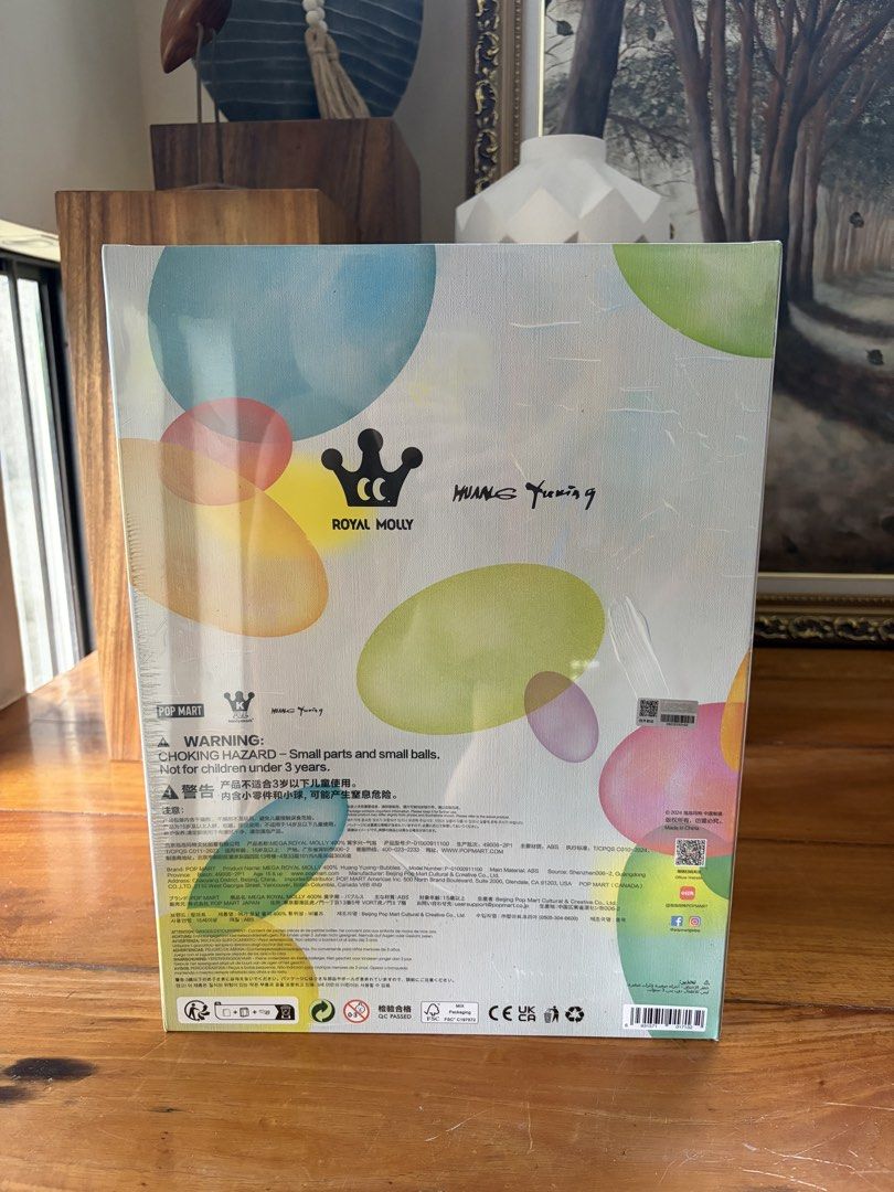 Royal Molly 400% Bubbles Huang Yuxing (Category: Figurines & Statues) located in Pasig City. Submitted by chamoisee (Listing ID 1468298939, Image 2). Description: Royal Molly 400% Bubbles Huang Yuxing Brandnew and below srp sealed DM FOR FASTER TRANSACTION 📩.