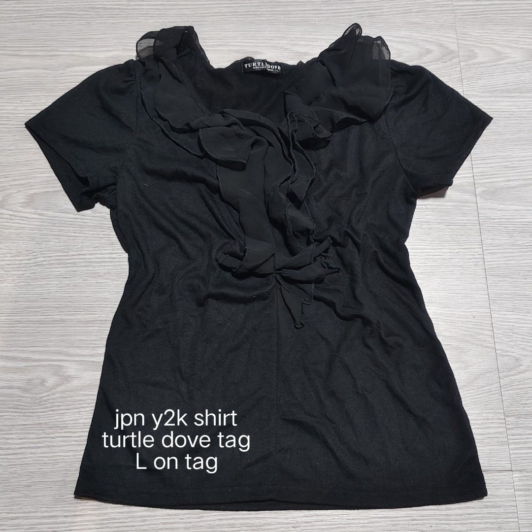 ruffled blouse (Category: Activewear) located in Amadeo. Submitted by josephotep (Listing ID 1468488052, Image 1). Description: ruffled blouse shirt turtle dove tag L on tag as new no issue 350 plus sf.loc cavite pm📥.