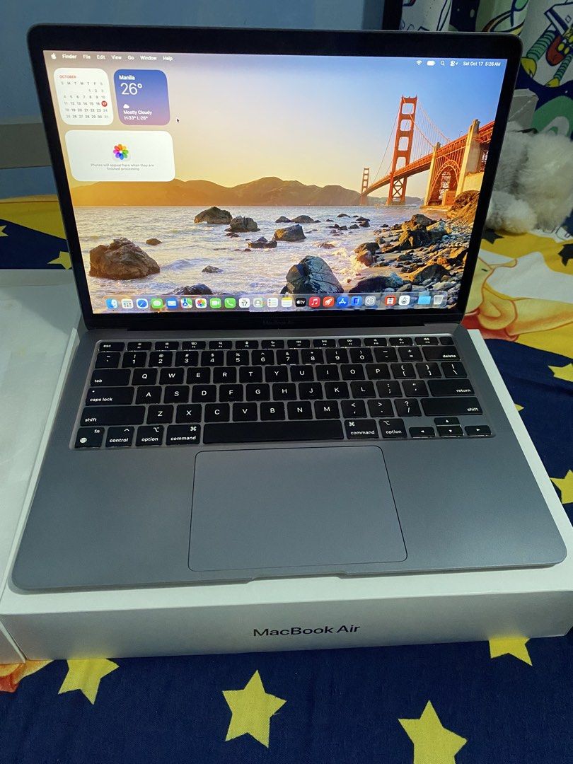 RUSH MacBook Air M1 Complete Package with Receipt (Category: Laptops & Notebooks) located in Manila. Submitted by floweroniz (Listing ID 1468495404, Image 2). Description: MACBOOK AIR M1 ₱32,999. rare nalang po like new na m1 + receipt • Apple M1 Chip • 8GB Unified Memory • 13.3” Retina Display • 256GB SSD Storage • macOS Golden Gate 27.0.1 (latest) • Battery Health: 94% • Battery Cycle Count: 95 ✔️ No known issues, never been repaired ✔️ Very go