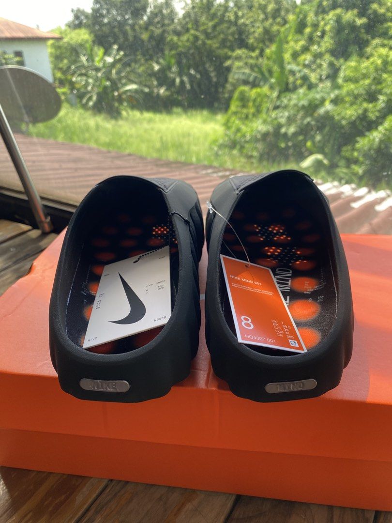 RUSH SALE! Nike Mind 001 (Category: Slippers & Slides) located in Quezon City. Submitted by undertuv (Listing ID 1468313400, Image 3). Description: RFS: need for downpayment for exam nego! ☺️ Brand New Nike Mind 001 Black/Chrome Hyper Crimson Size 8 W .