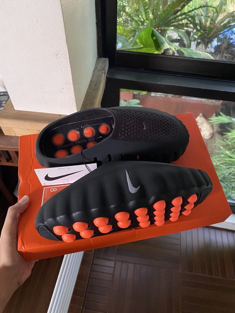 RUSH SALE! Nike Mind 001 (Category: Slippers & Slides) located in Quezon City. Submitted by undertuv (Listing ID 1468313400, Image 1). Description: RFS: need for downpayment for exam nego! ☺️ Brand New Nike Mind 001 Black/Chrome Hyper Crimson Size 8 W .