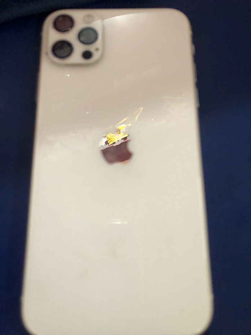 RUSH!!!!Iphone 11 promax 64gb (Category: Other Gadgets) located in Muntinlupa City. Submitted by ybmcloset2230 (Listing ID 1468297870, Image 2). Description: Iphone 11 promax 64gb Used but not abused .