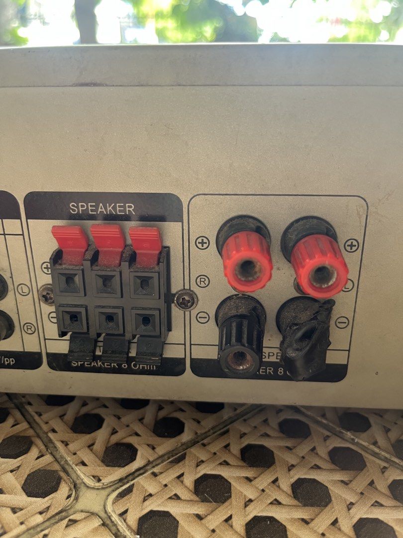 Sakura AV-519 Amplifier (Category: Soundbars, Speakers & Amplifiers) located in Marikina City. Submitted by dongv70 (Listing ID 1468319411, Image 2). Description: Sakura AV-519 Amplifier Power: Runs on 200V Audio Inputs: VCD, tuner, tape, and AUX ₱500 ONLY (Shipping via lalamove lang within Metro Manila or nearby, buyer always pay for shipping) Condition: WORKING pero may issues (distorted sound if lumakas pero if press mo yung top part nawawala)